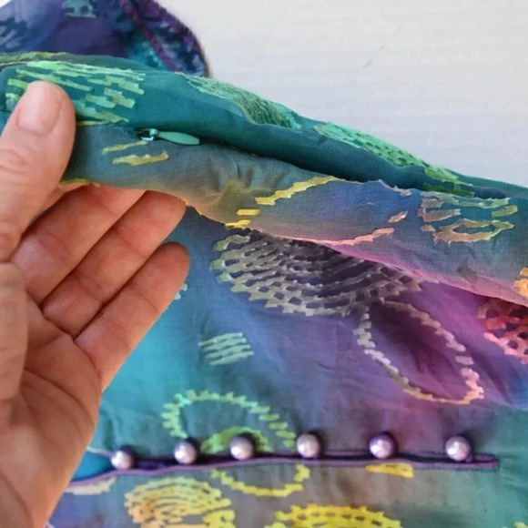 Stunning Flowy  Top - Picture 6 of 8